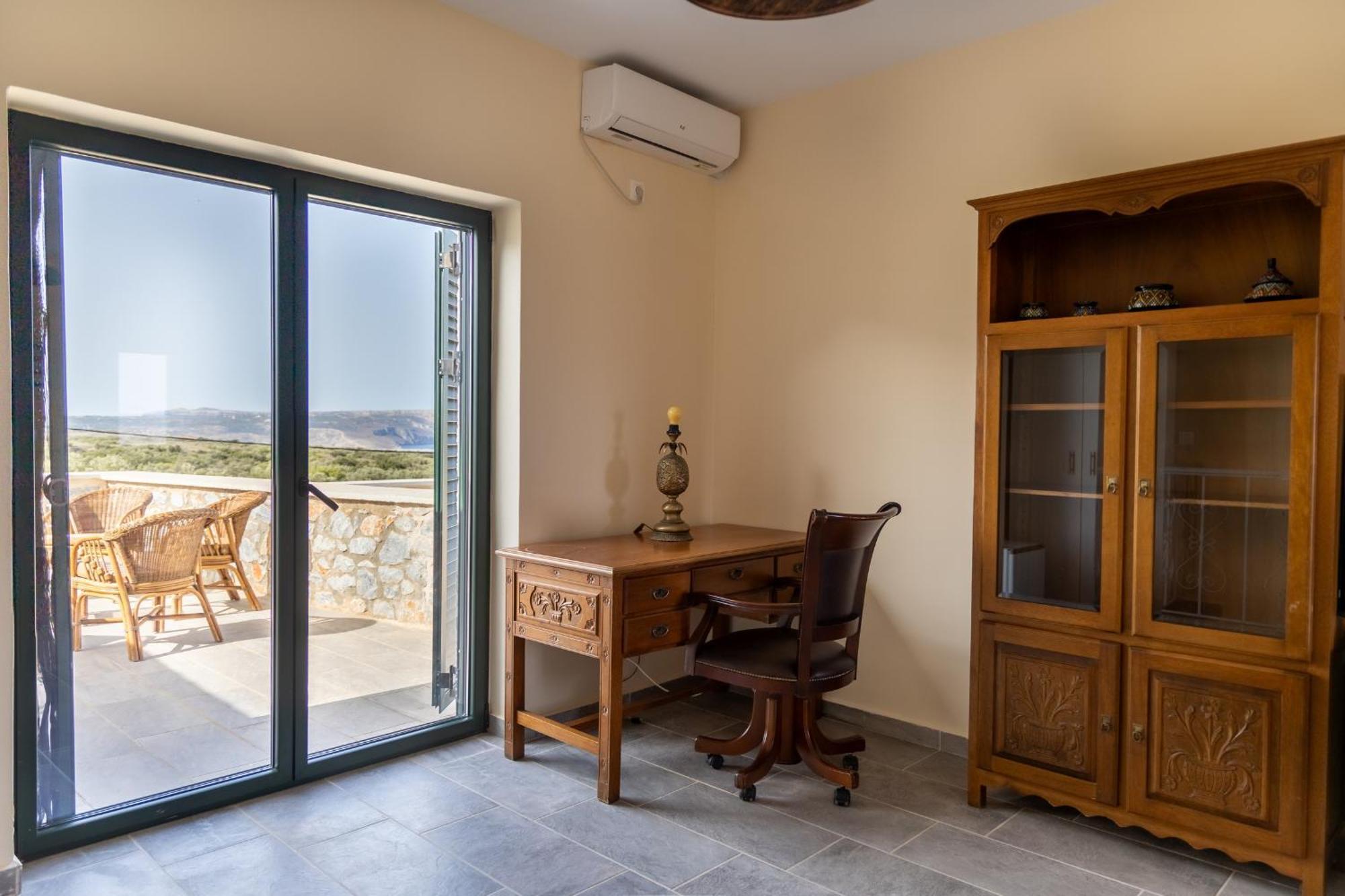 Mani Tsopakas Residences Apartment *